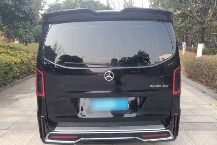Used Mercedes-Benz Vito 2025 2.0T Business 7-Seater Exterior 4