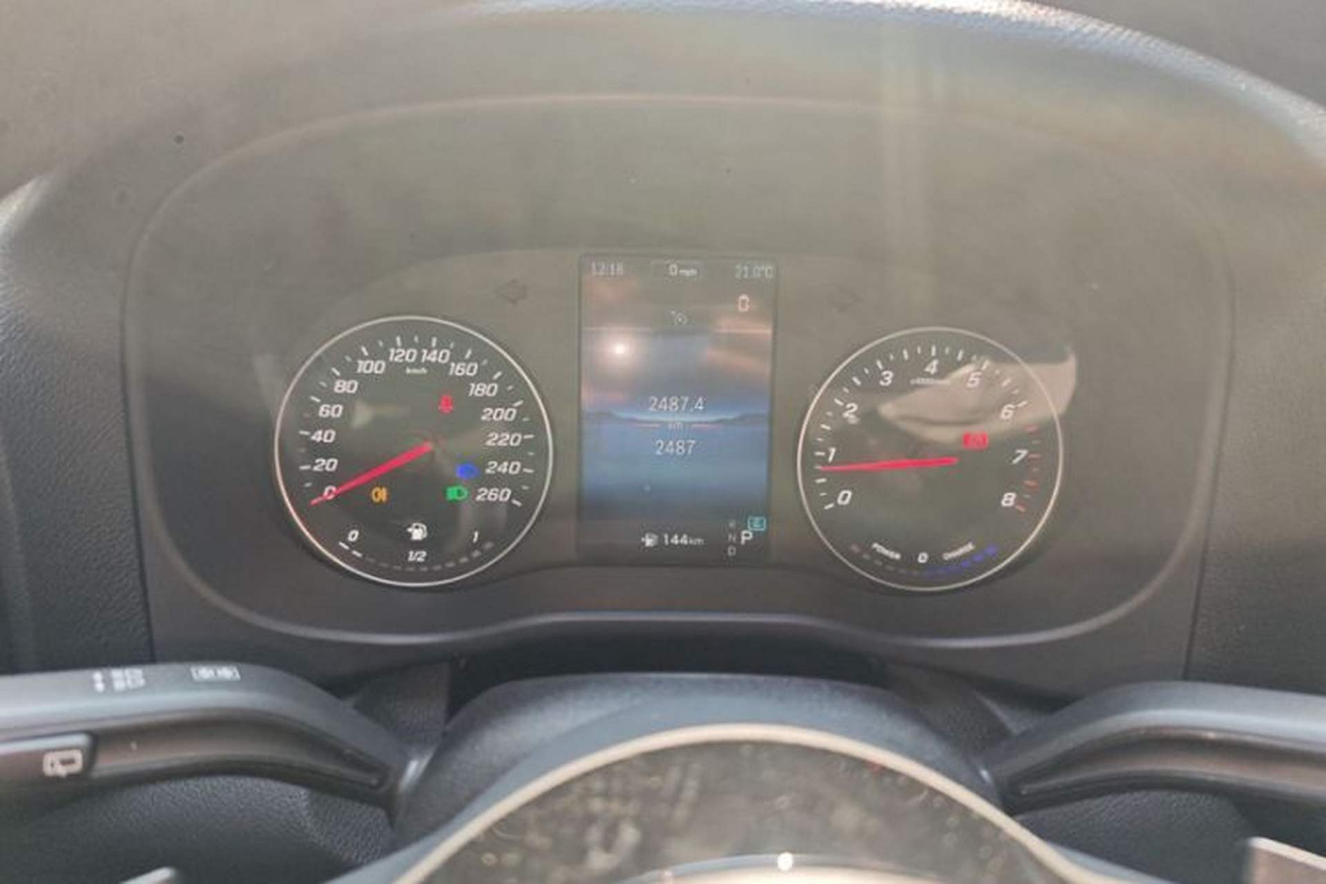 Used Mercedes-Benz Vito 2025 2.0T Elite 7-Seater Odometer Close Up