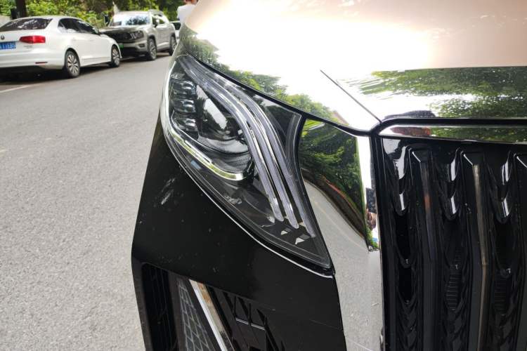 Used Mercedes-Benz Vito  Right Front Headlight