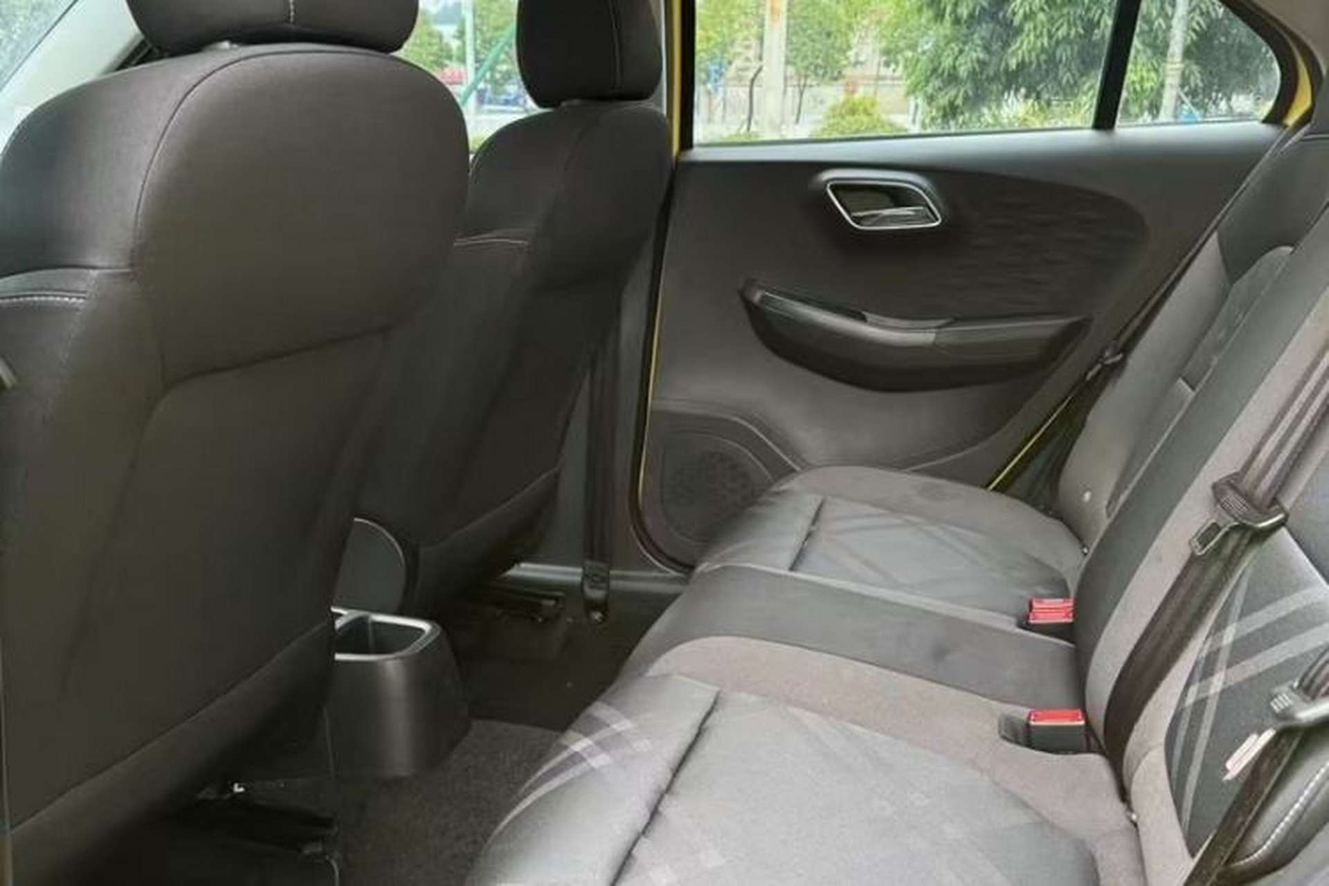 Used MG 3 2017 1.5L Automatic Smart Connect Elite Edition Interior 3