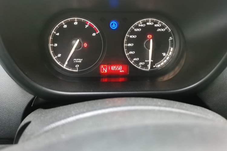 Used MG 3 2011 1.3L AMT Comfort Edition Odometer Close Up