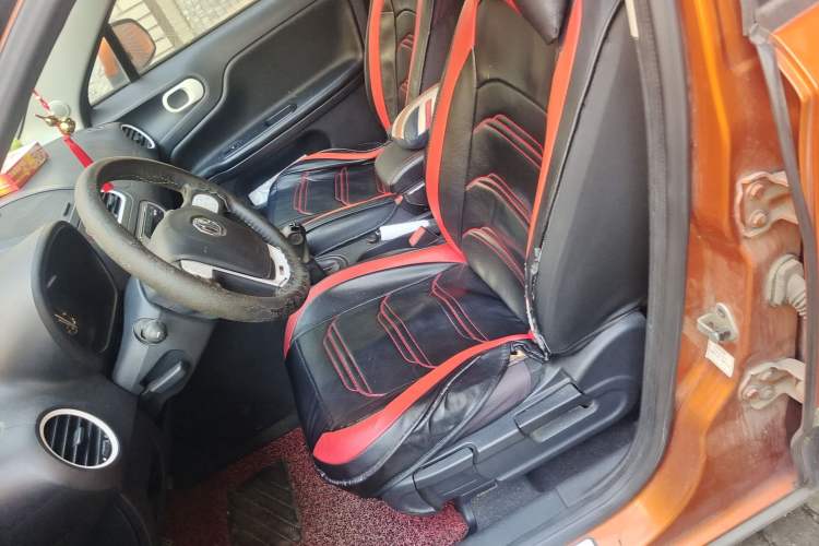 Used MG 3 2011 Xross 1.5L Elite Edition Left Front Seat