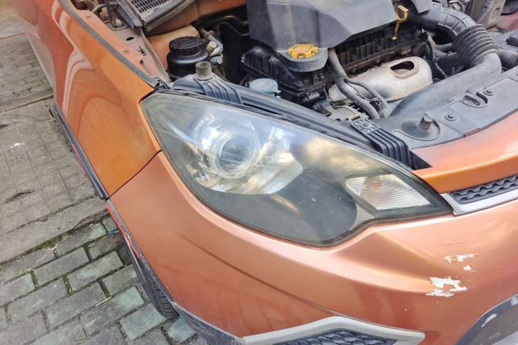 Used MG 3 2011 Xross 1.5L Elite Edition Right Front Headlight