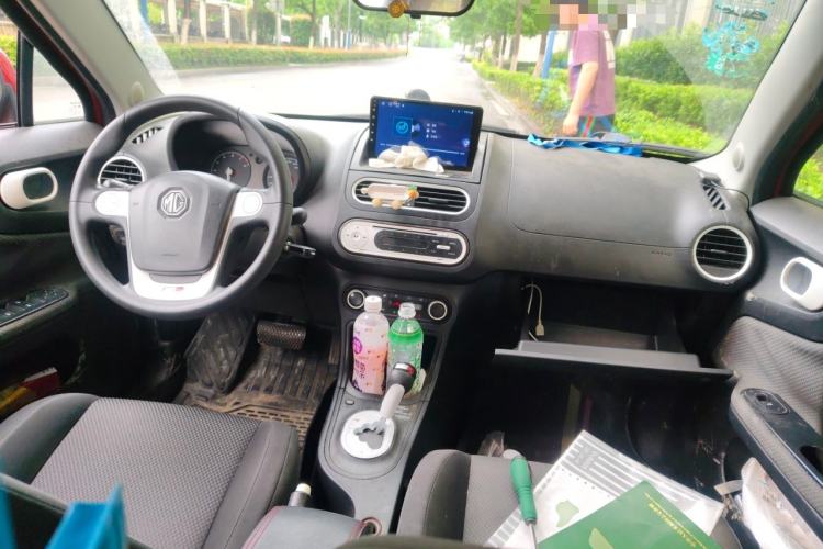 Used MG 3 2011 1.5L AMT Elite Edition Center Console