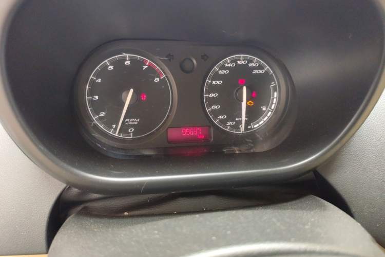 Used MG 3 2011 1.5L Manual Elite Edition Odometer Close Up