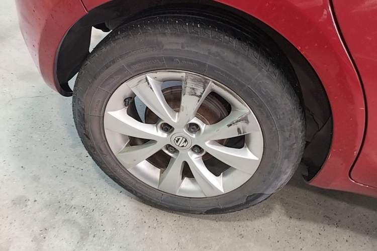 Used MG 3 2011 1.5L AMT Elite Edition Right Rear Wheel Hub