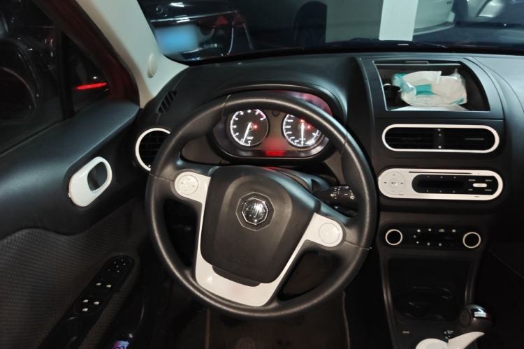 Used MG 3 2011 1.5L AMT Elite Edition Steering Wheel