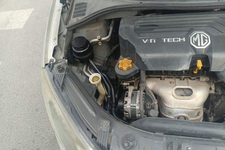 Used MG 3 2011 Xross 1.5L Luxury Edition Engine Bay Right