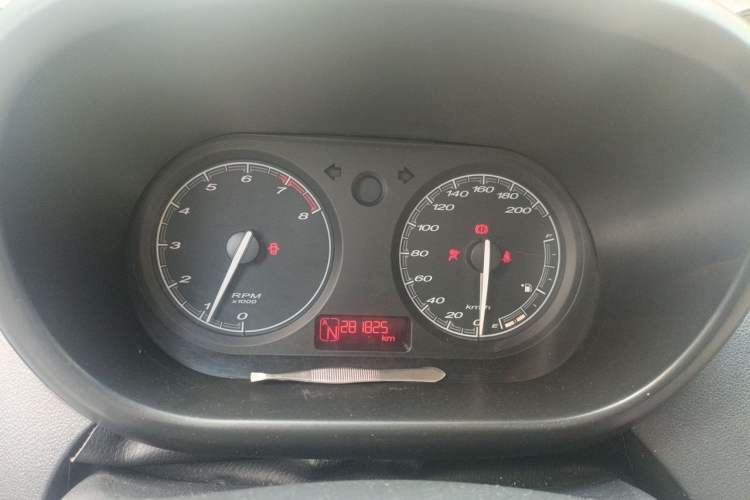 Used MG 3 2011 Xross 1.5L Luxury Edition Instrument Cluster