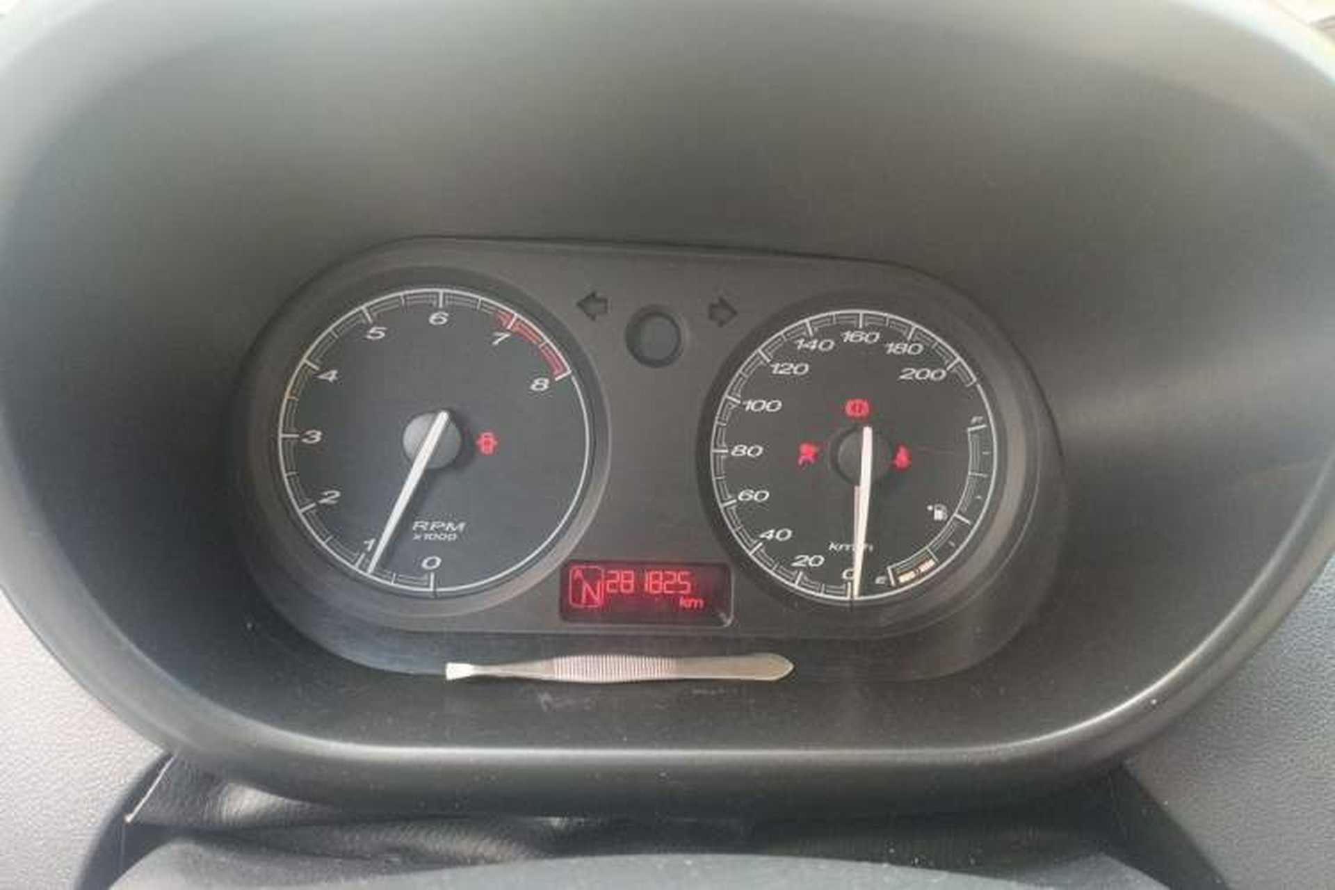 Used MG 3 2011 Xross 1.5L Luxury Edition Instrument Cluster