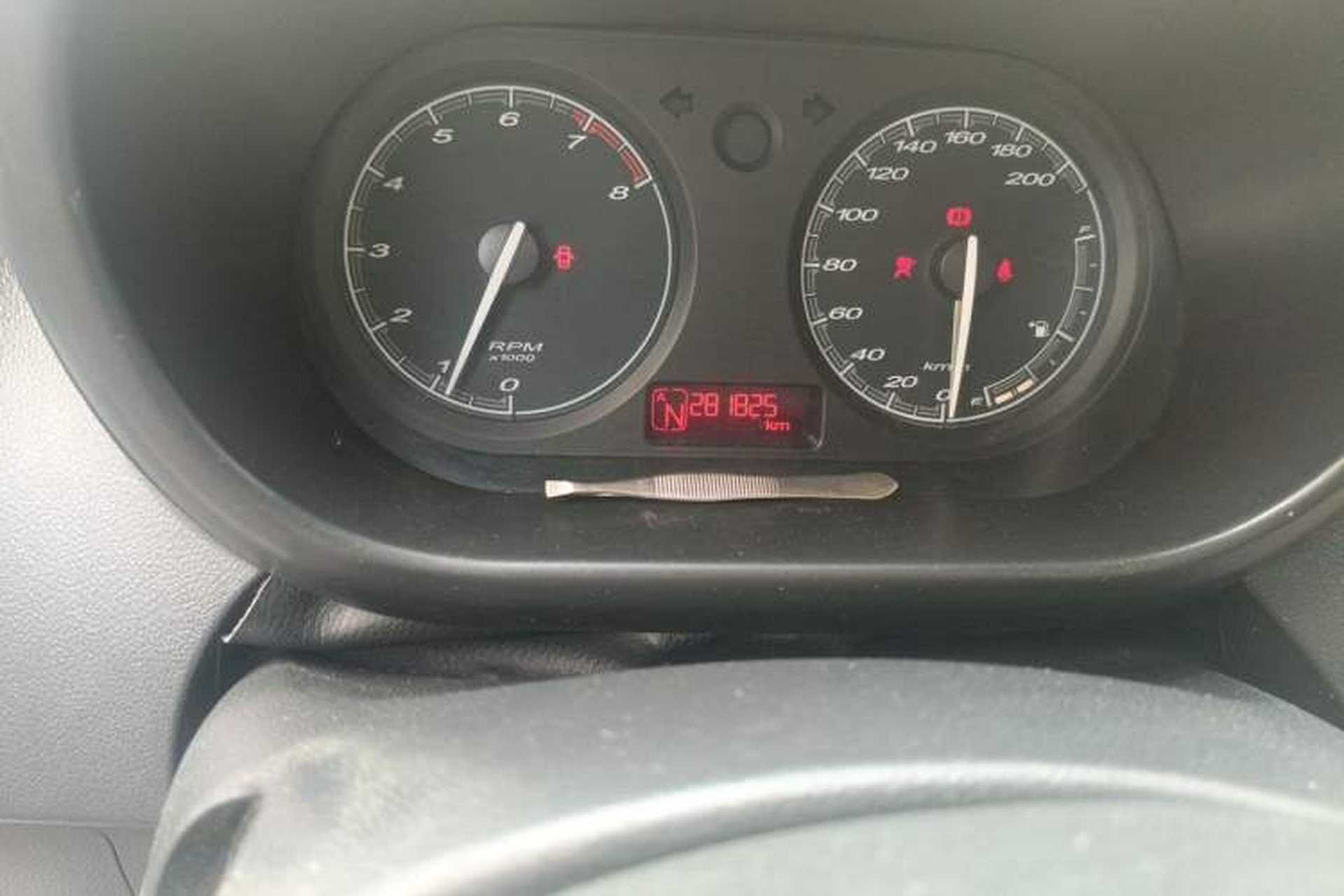 Used MG 3 2011 Xross 1.5L Luxury Edition Odometer Close Up
