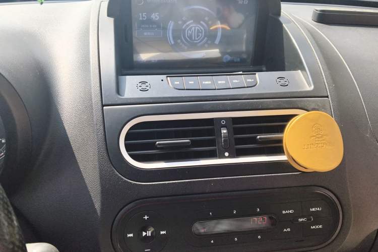Used MG 3 2011 1.3L AMT Comfort Edition Audio And AC Panel