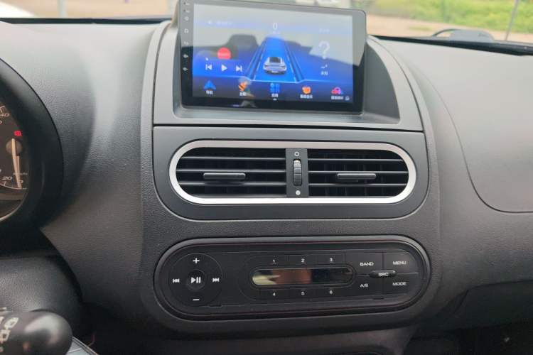 Used MG 3 2011 1.3L Manual Comfort Edition Audio And AC Panel