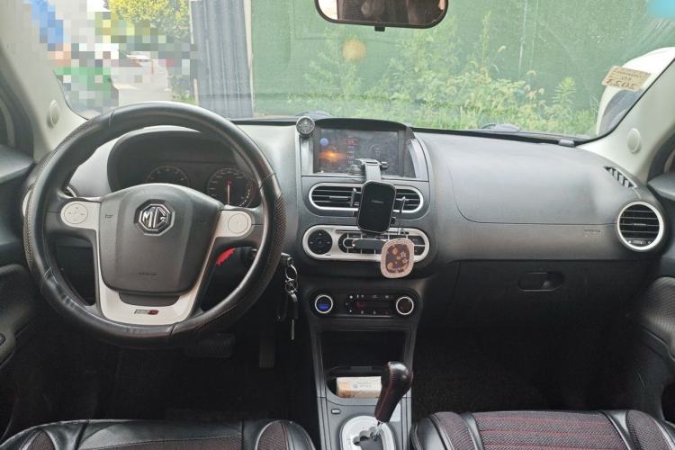Used MG 3 2011 1.5L AMT Elite Edition Center Console