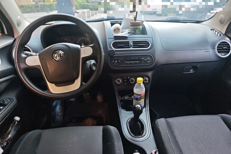 Used MG 3 2011 1.3L Manual Comfort Edition Center Console