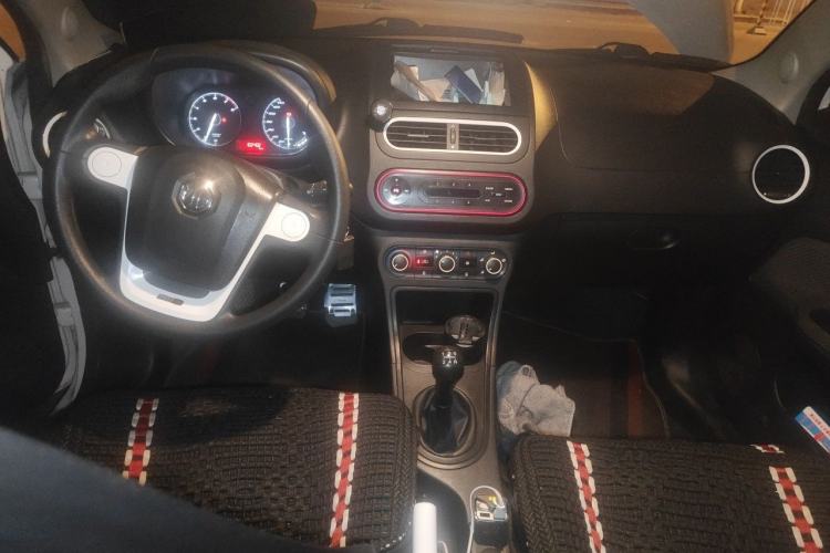 Used MG 3 2011 1.3L Manual Comfort Edition Center Console
