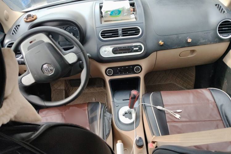 Used MG 3 2011 1.5L AMT Elite Edition Center Console