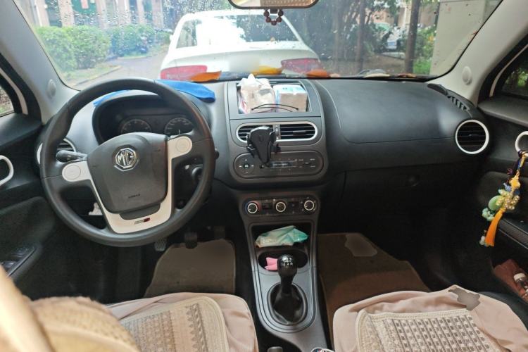 Used MG 3 2011 1.3L Manual Comfort Edition Center Console