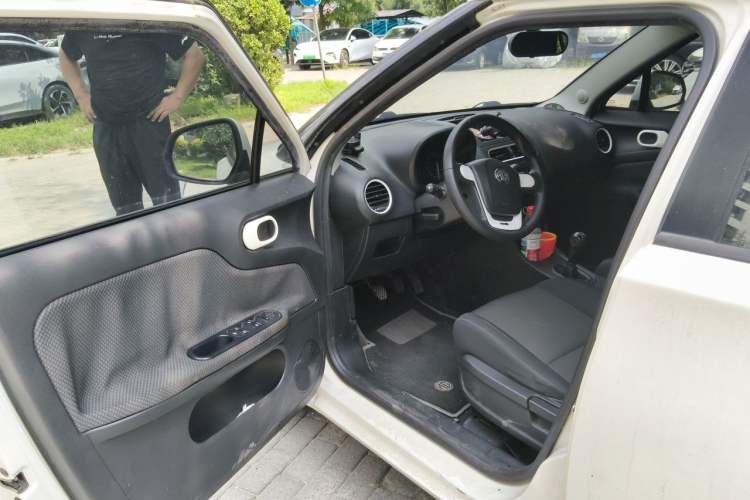Used MG 3 2011 1.3L Manual Comfort Edition Driver Seat