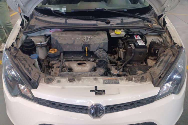 Used MG 3 2011 1.5L AMT Elite Edition Engine Bay