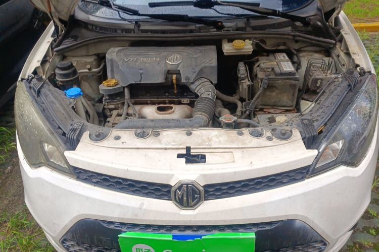 Used MG 3 2011 1.5L AMT Elite Edition Engine Bay