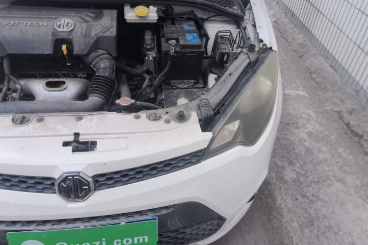 Used MG 3 2011 1.5L AMT Elite Edition Engine Bay Left