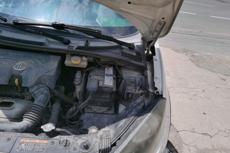 Used MG 3 2011 Xross 1.5L Luxury Edition Engine Bay Left