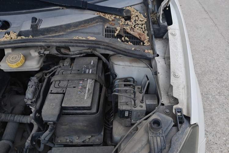 Used MG 3 2011 1.3L Manual Comfort Edition Engine Bay Left