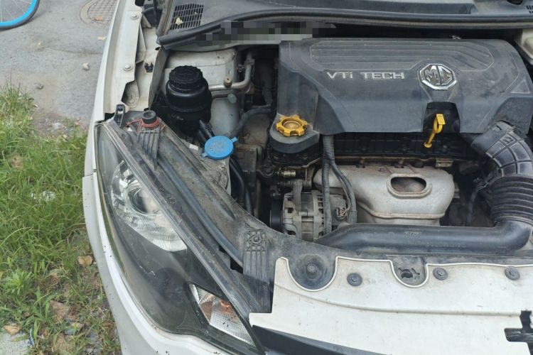 Used MG 3 2011 1.5L AMT Elite Edition Engine Bay Right