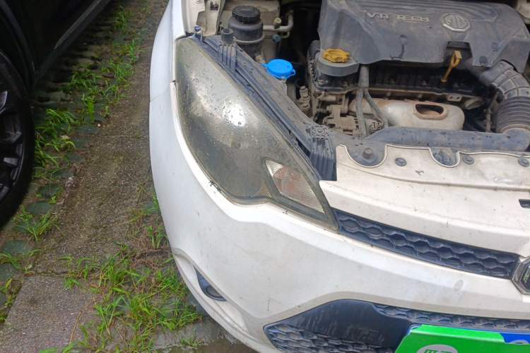 Used MG 3 2011 1.5L AMT Elite Edition Engine Bay Right