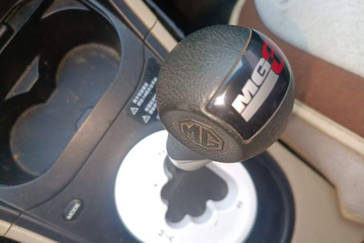 Used MG 3 2011 1.5L AMT Elite Edition Gear Lever