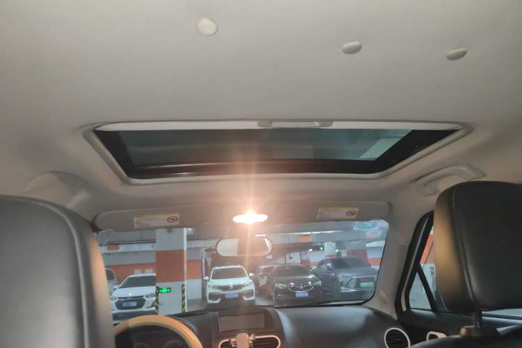 Used MG 3 2011 Xross 1.5L Luxury Edition Headliner