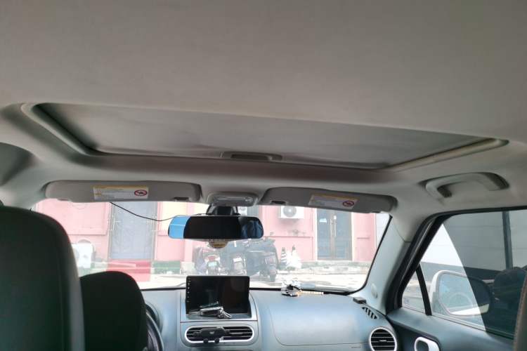 Used MG 3 2011 Xross 1.5L Luxury Edition Headliner