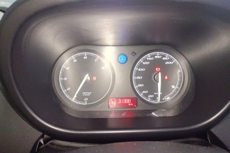 Used MG 3 2011 1.5L AMT Elite Edition Instrument Cluster
