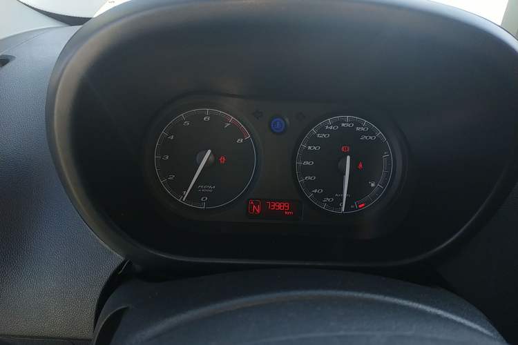 Used MG 3 2011 1.3L AMT Comfort Edition Instrument Cluster