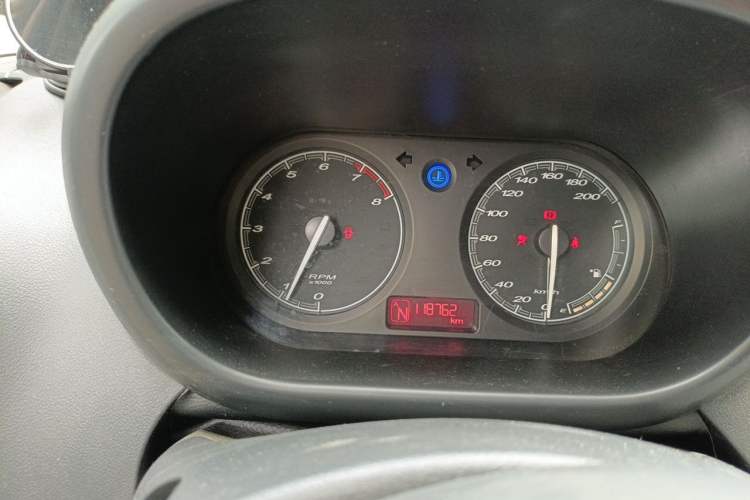 Used MG 3 2011 1.3L AMT Comfort Edition Instrument Cluster