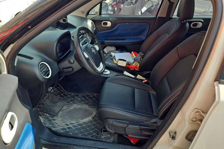 Used MG 3 2011 1.5L AMT Elite Edition Left Front Seat