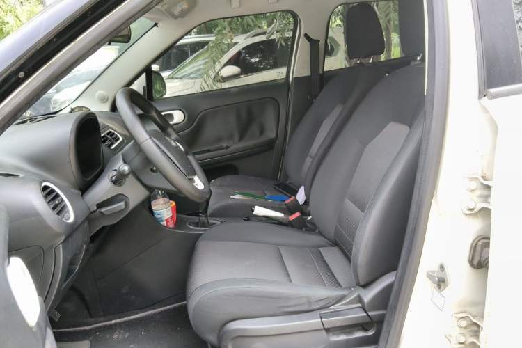 Used MG 3 2011 1.3L Manual Comfort Edition Left Front Seat