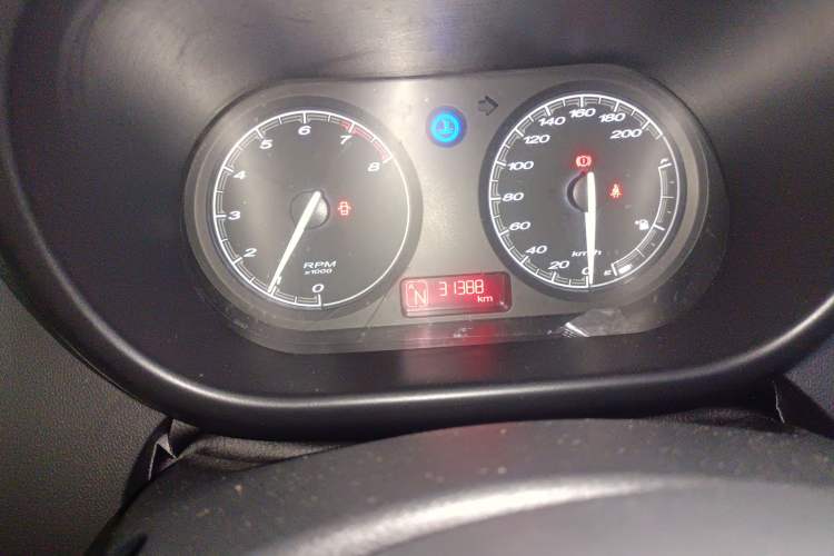 Used MG 3 2011 1.5L AMT Elite Edition Odometer Close Up
