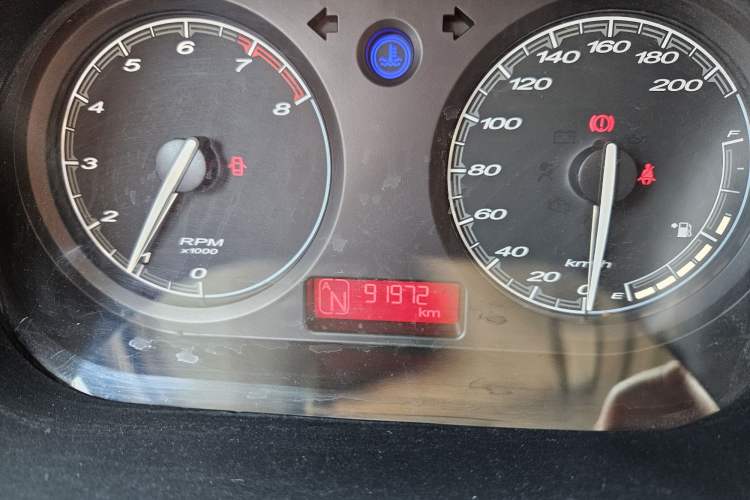 Used MG 3 2011 1.5L AMT Elite Edition Odometer Close Up