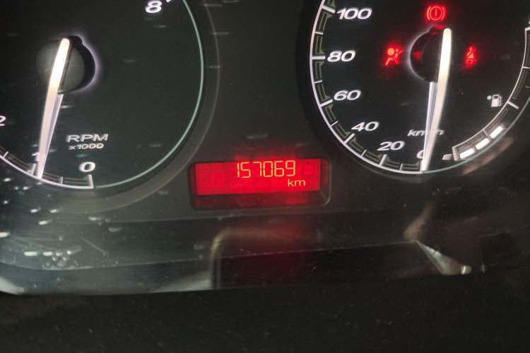 Used MG 3 2011 1.3L Manual Comfort Edition Odometer Close Up