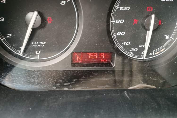 Used MG 3 2011 Xross 1.5L Luxury Edition Odometer Close Up