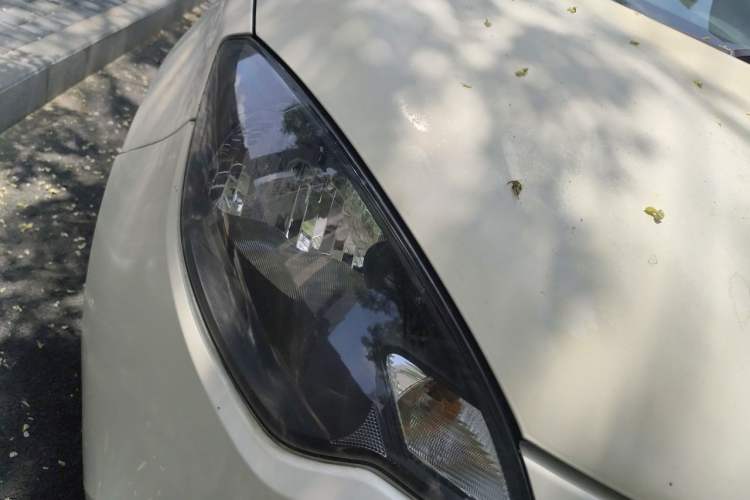 Used MG 3 2011 1.5L AMT Elite Edition Right Front Headlight