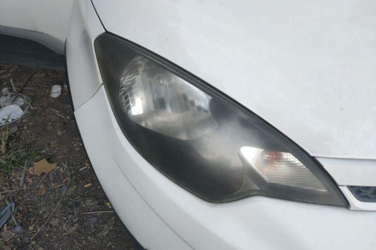 Used MG 3 2011 Xross 1.5L Luxury Edition Right Front Headlight