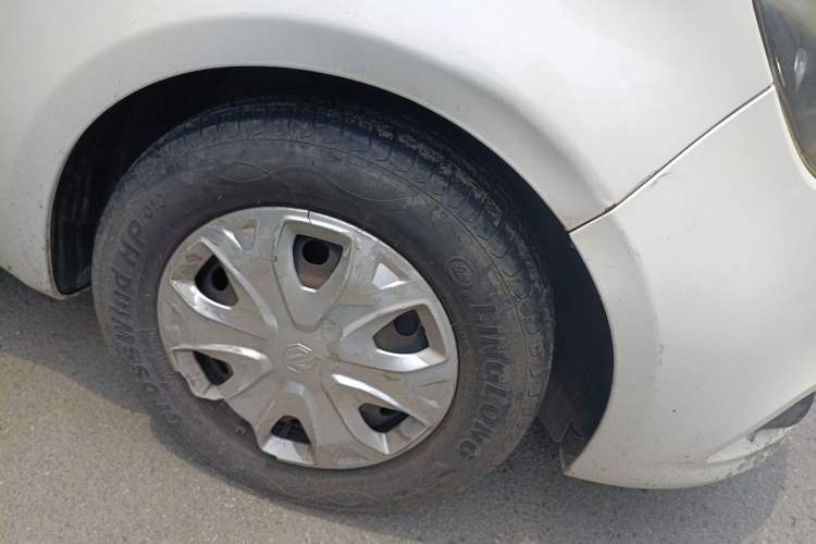 Used MG 3 2011 1.3L AMT Comfort Edition Right Front Wheel Hub