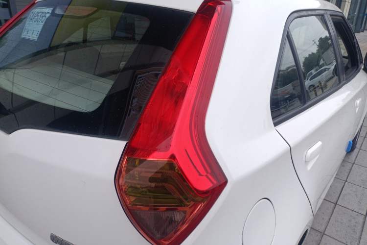 Used MG 3 2011 1.5L AMT Elite Edition Right Rear Taillight