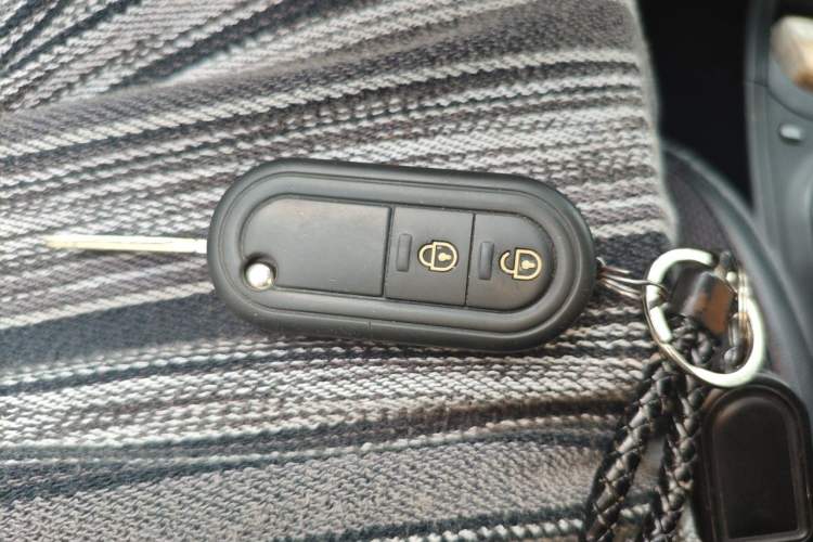 Used MG 3 2011 1.5L AMT Elite Edition Vehicle Key