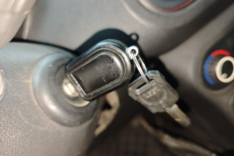 Used MG 3 2011 1.3L Manual Comfort Edition Vehicle Key