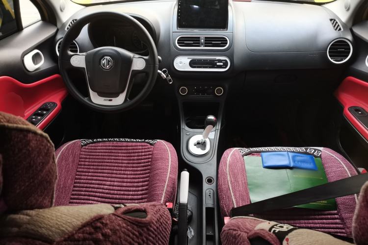 Used MG 3 2011 1.5L AMT Elite Edition Center Console