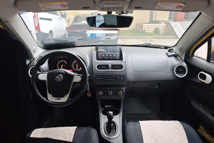 Used MG 3 2011 1.3L Manual Comfort Edition Center Console